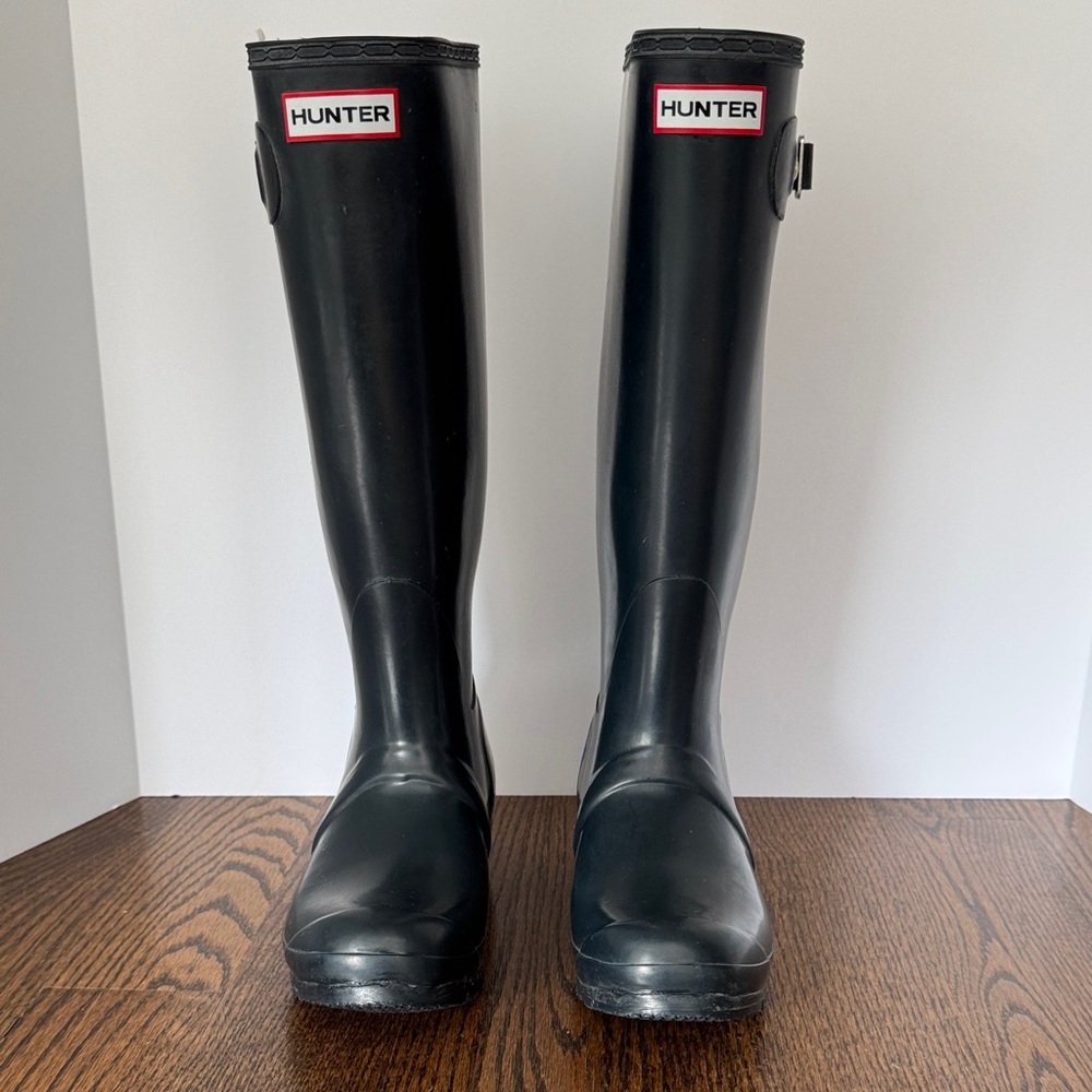 Hunter Classic Navy Tall Boots